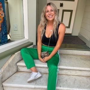 Meet your Posher, Rachel